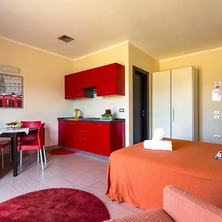 Easy Space Lägenhetshotell Bientina