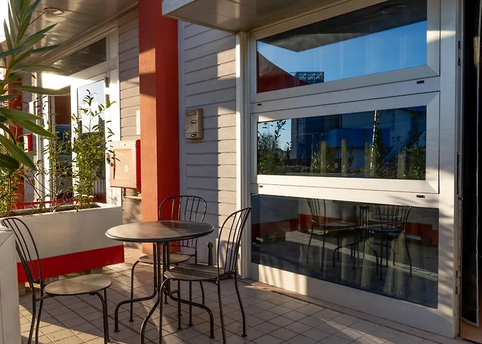 Easy Space Apart Otel 3*