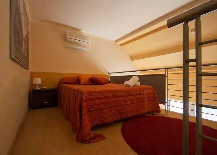 Easy Space Apart Otel Bientina