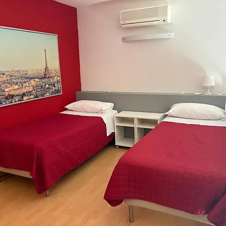 Easy Space 비엔티나